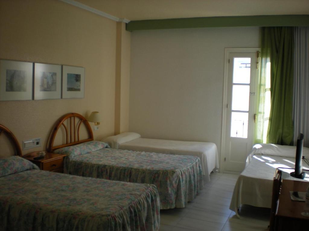 Hotel Terraza Carmona Vera Quarto foto